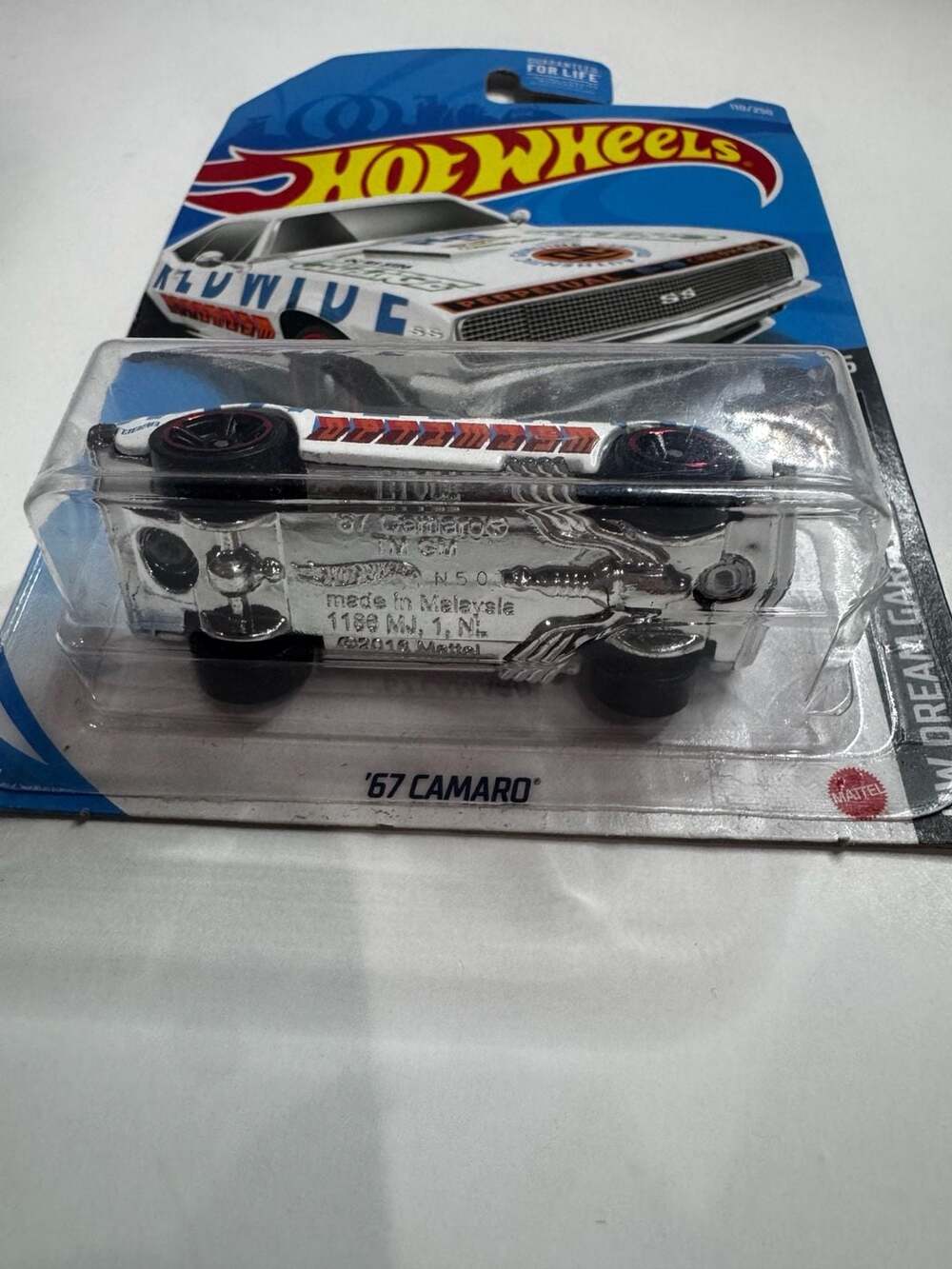 Hot Wheels '67 Camaro HW Dream Garage Worldwide White Diecast Toy Car
